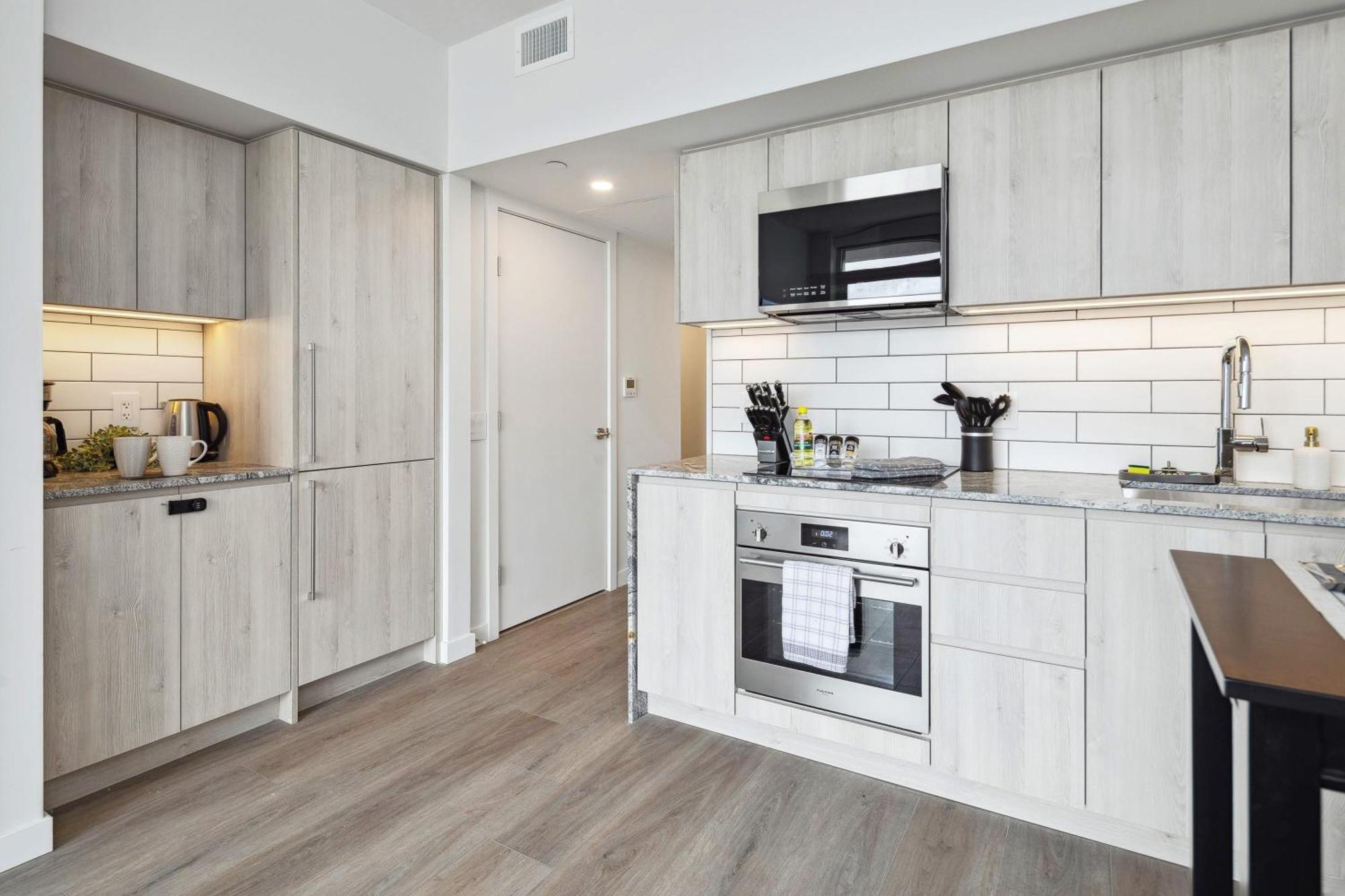 Brand New City Apt In Downtown Vancouver Exterior foto